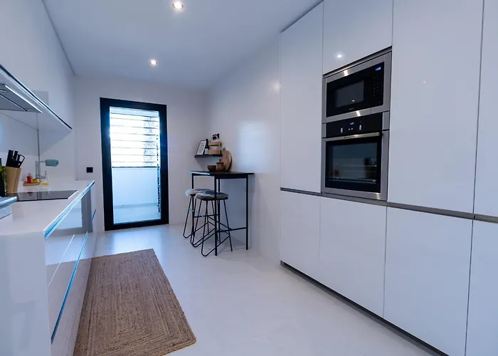 Mirador Hills - Costadelbosque Естепона